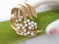 Vintage LISNER Pearl Brooch Designer Flower Leaf Pin Classic Timeless Jewelry Gift Mid Century, VivianJoel.com