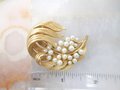 Vintage LISNER Pearl Brooch Designer Flower Leaf Pin Classic Timeless Jewelry Gift Mid Century, VivianJoel.com