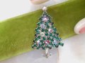 Vintage Christmas Tree Brooch Rhinestone Emerald Green AB Crystal Holiday Pin Mid Century Jewelry Gift, VivianJoel.com
