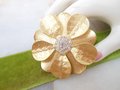 Vintage Mod Designer Matte Gold Plate Daisy Pendant Pin Brooch Rhinestone Flower Premier Designs Jewelry Gift, VivianJoel.com