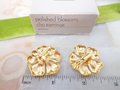 Vintage AVON Flower Earrings Clip On Gold Tone Polished Blossoms Jumbo Lightweight IOB Pink Designer Jewelry Gift, VivianJoel.com