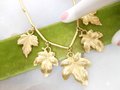Vintage Leaf Charm Pendant Necklace Maple Dangle Collar Chain  Gold Tone Plate Mid Century Jewelry Gift, VivianJoel.com