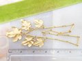 Vintage Leaf Charm Pendant Necklace Maple Dangle Collar Chain  Gold Tone Plate Mid Century Jewelry Gift, VivianJoel.com
