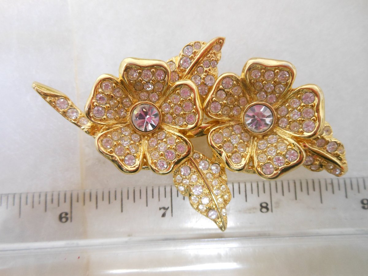 Vintage JOAN RIVERS Designer Duette Pin Brooch Earrings Flower Rhinestone Crystal Jewelry Collectible Gift, VivianJoel.com
