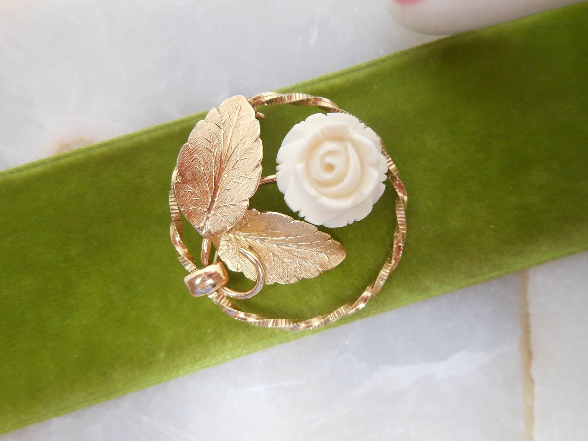 Vintage Rose Brooch Gold Fill Flower 14K GF Designer Pin ROLYN Petite Wreath Mid Century Jewelry Gift, VivianJoel.com