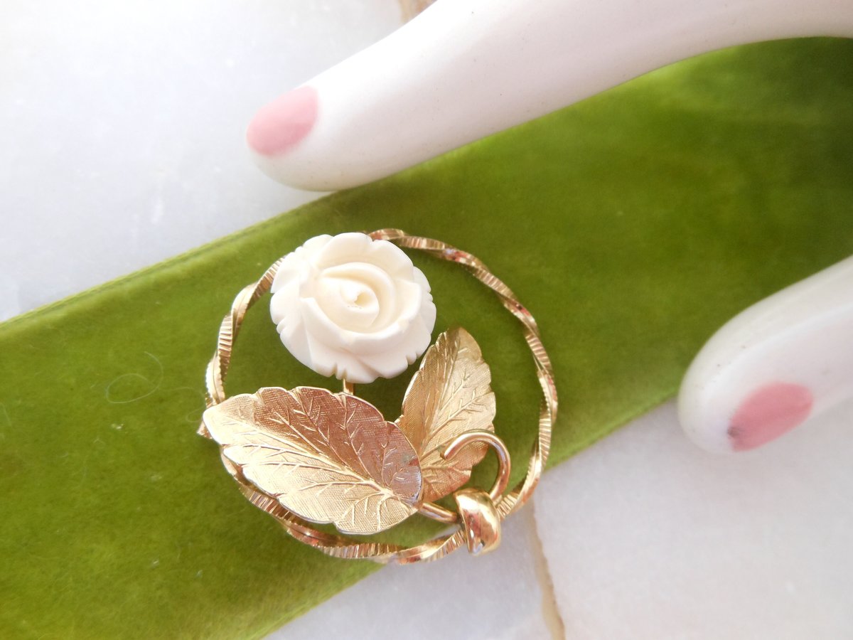 Vintage Rose Brooch Gold Fill Flower 14K GF Designer Pin ROLYN Petite Wreath Mid Century Jewelry Gift, VivianJoel.com