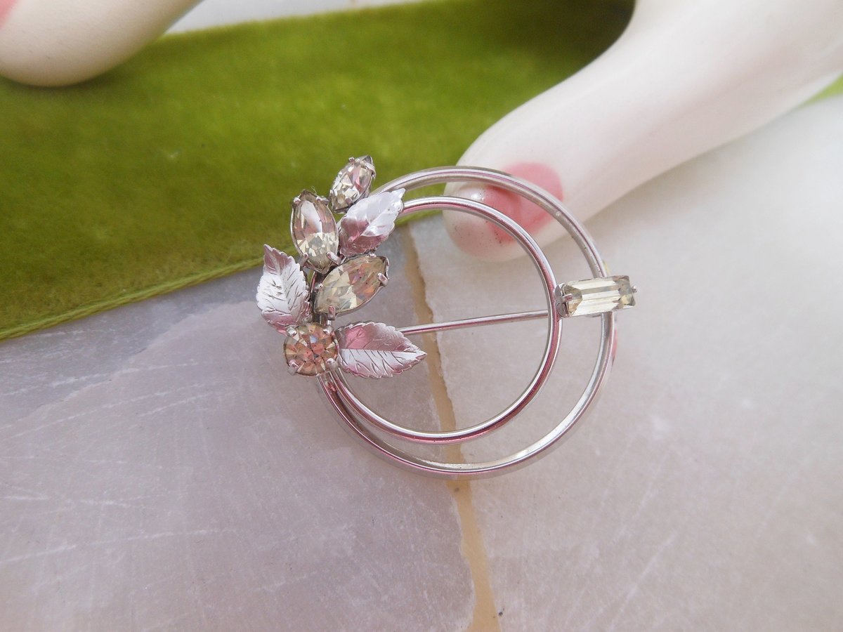Vintage KREMENTZ Crystal Brooch Wreath Flower Rhinestone Pin Designer Petite Mid Century Jewelry Gift, VivianJoel.com