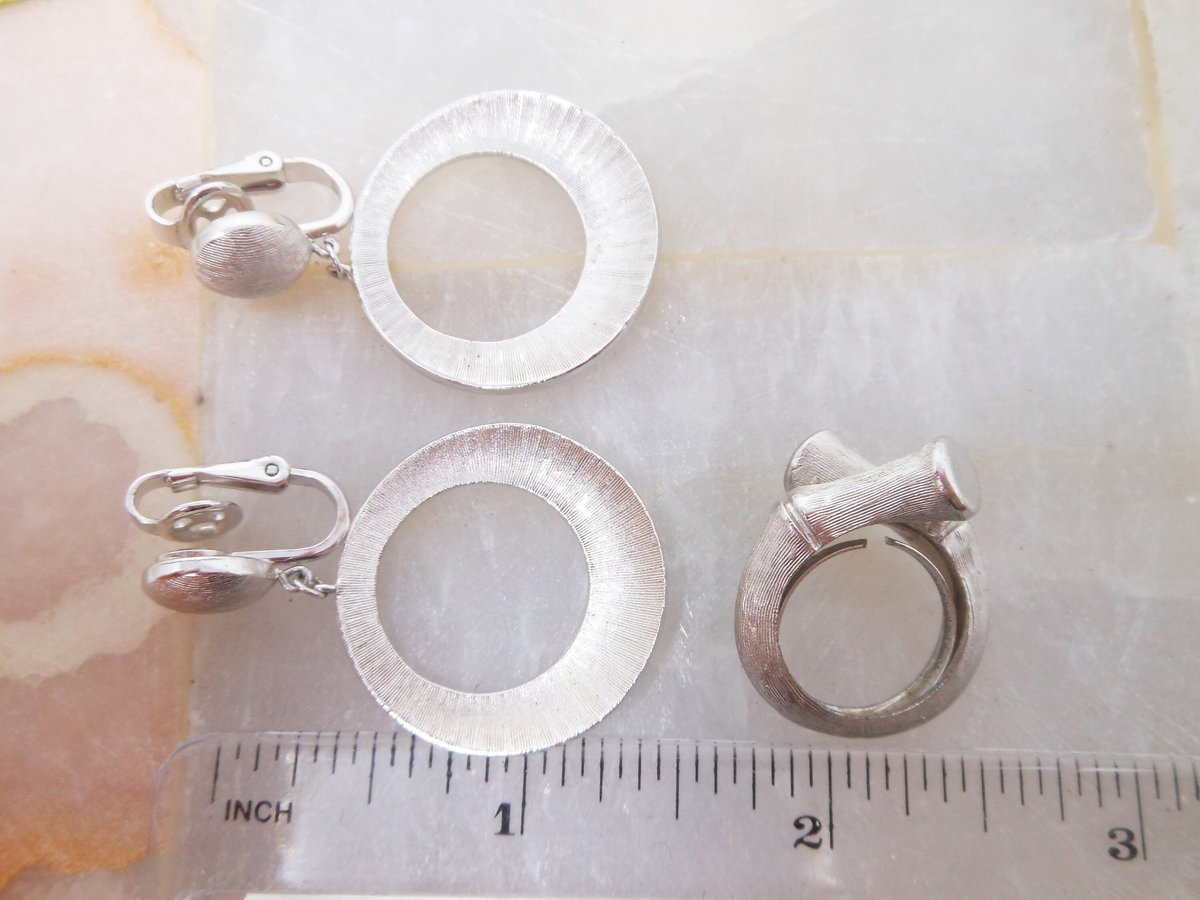 Vintage TRIFARI Earrings Dangle Drop MOD Bamboo Ring Brushed Silver Tone LOT Mid Century Designer Jewelry Gift, VivianJoel.com