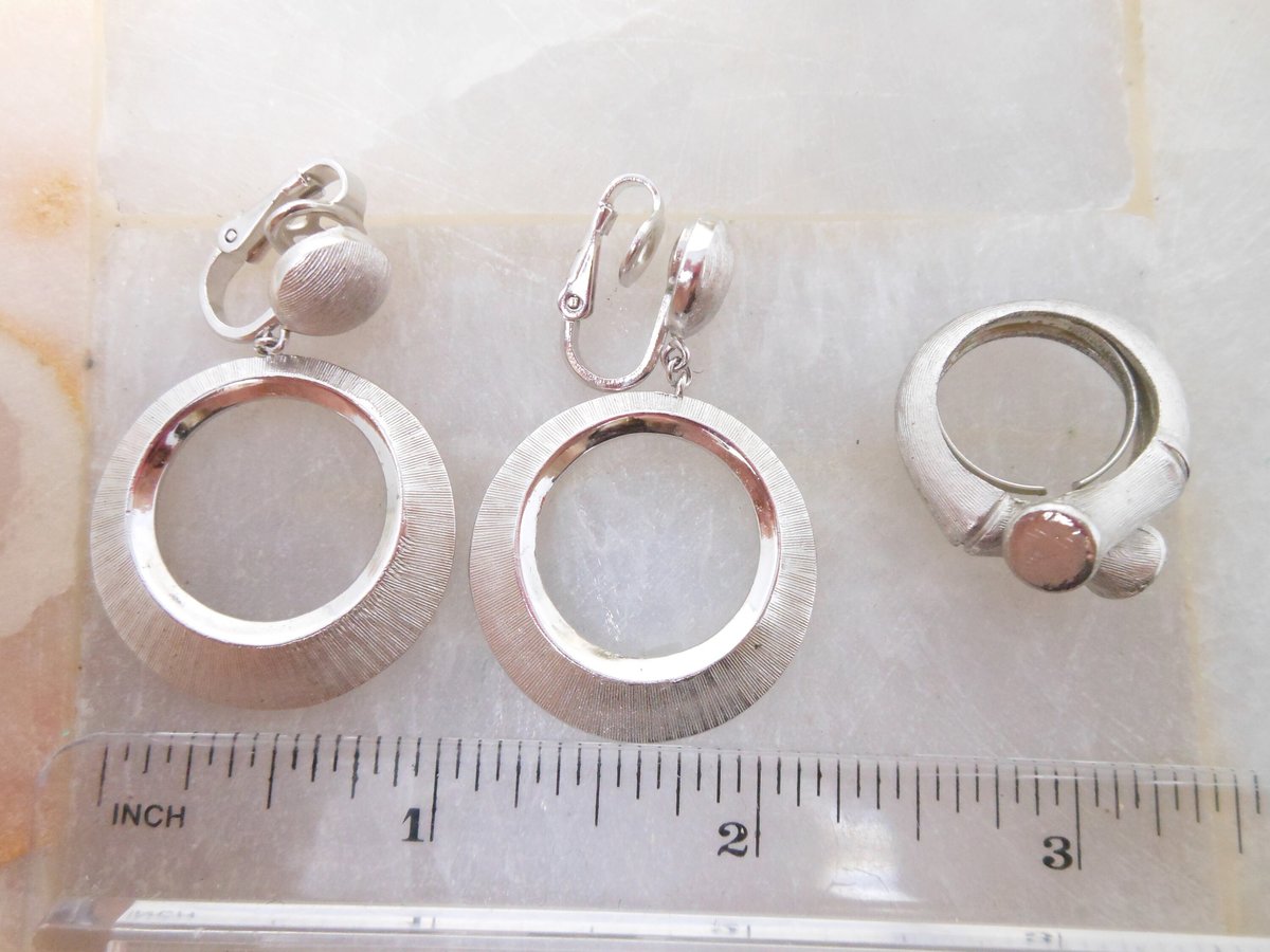 Vintage TRIFARI Earrings Dangle Drop MOD Bamboo Ring Brushed Silver Tone LOT Mid Century Designer Jewelry Gift, VivianJoel.com