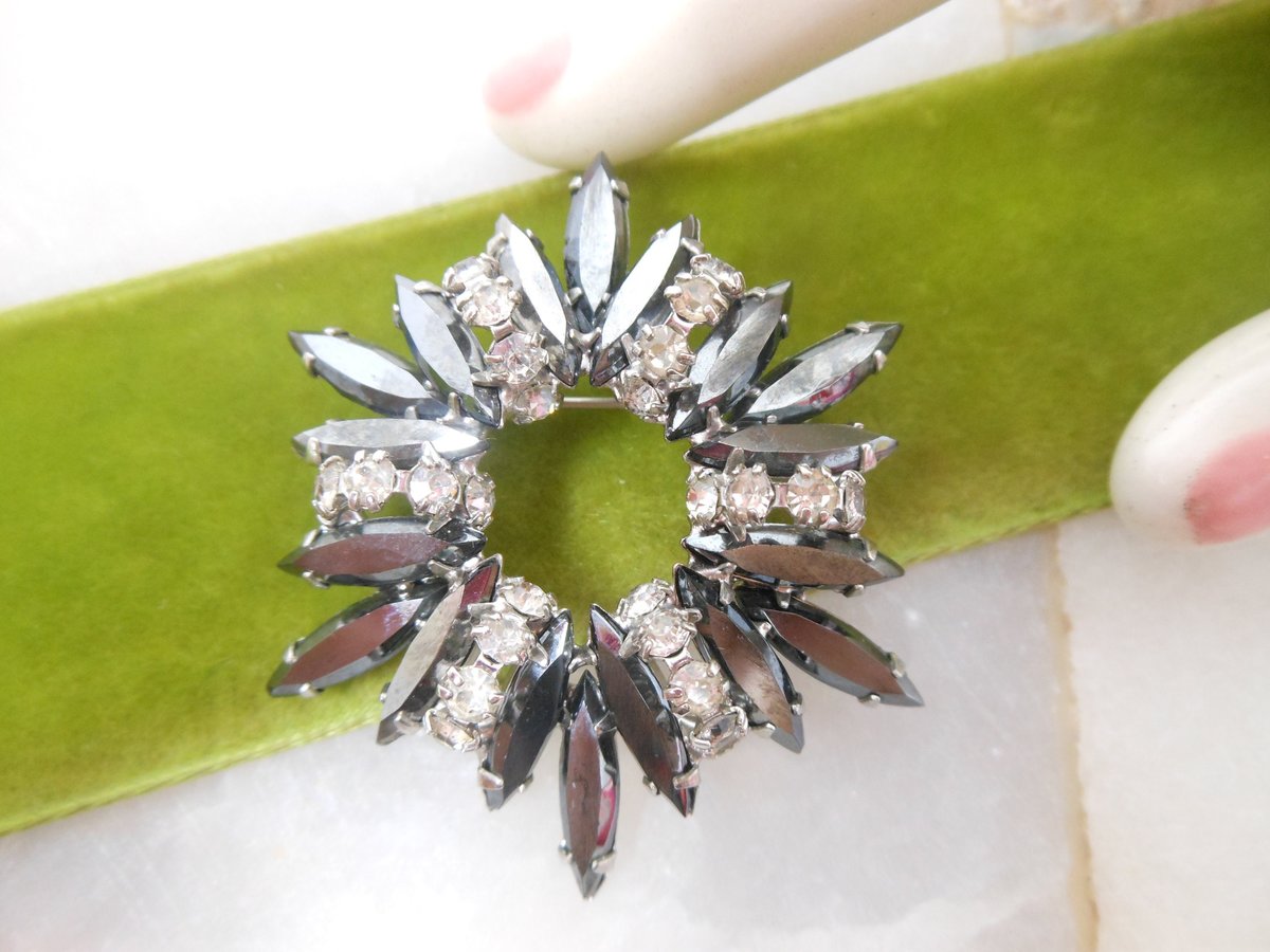 Vintage JULIANA Starburst Flower Brooch Earrings Set Hematite Pin Rhinestone Crystal Designer Verified Mid Century Jewelry, VivianJoel.com