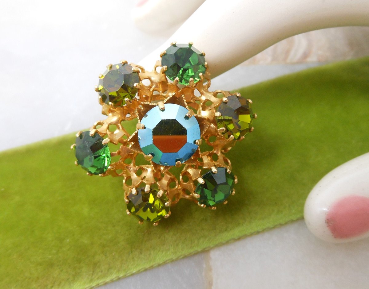 Vintage AUSTRIA Brooch Crystal Rhinestone Pin Green Victorian Renaissance Revival Ornate Jewelry Gift Mid Century, VivianJoel.com