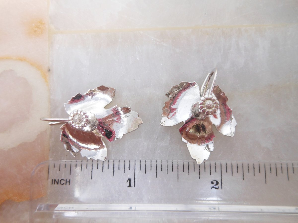 Vintage KREMENTZ Leaf Earrings Gold Overlay Screw Back Minimalist Designer Jewelry Gift Mid Century, VivianJoel.com