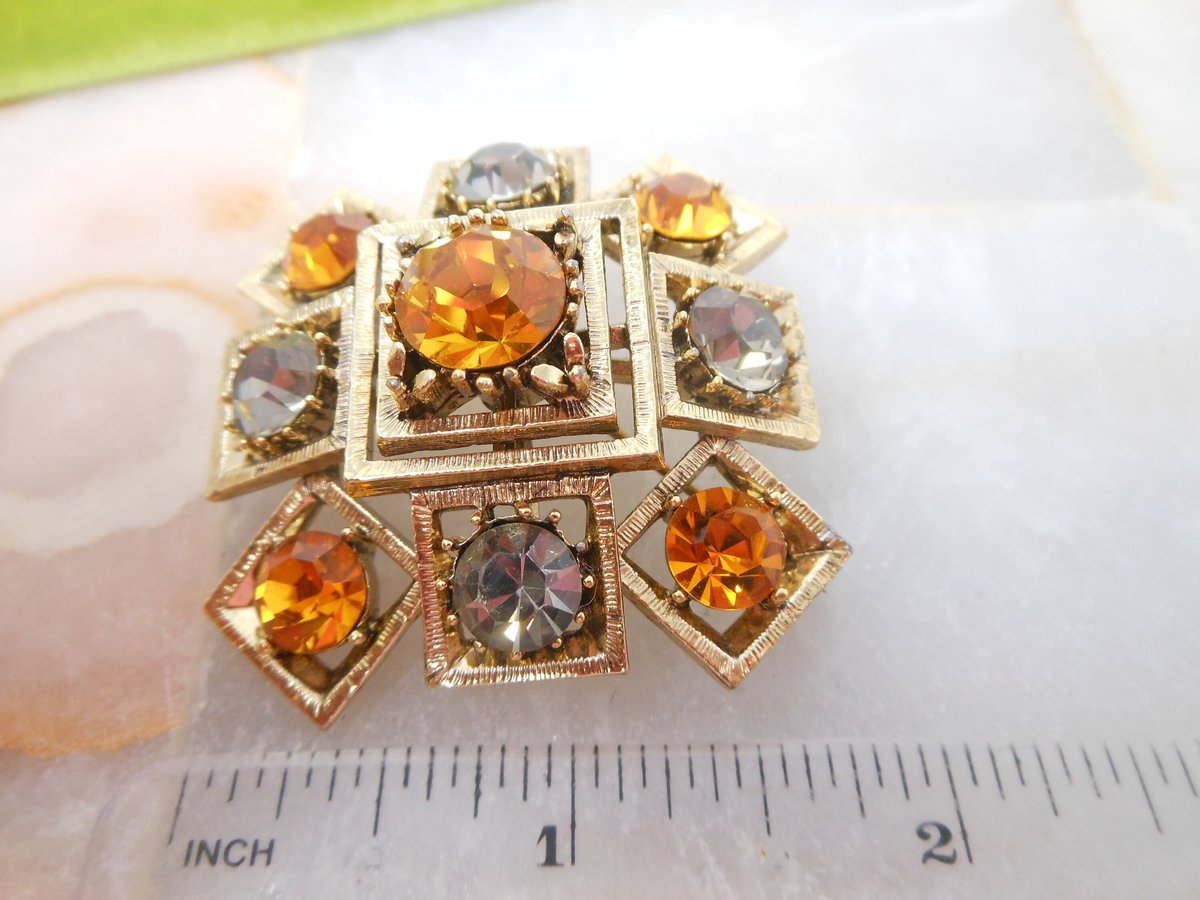 Vintage LISNER Maltese Cross Pin Brooch Ornate Crystal Rhinestone Designer Mid Century Jewelry Gift, VivianJoel.com
