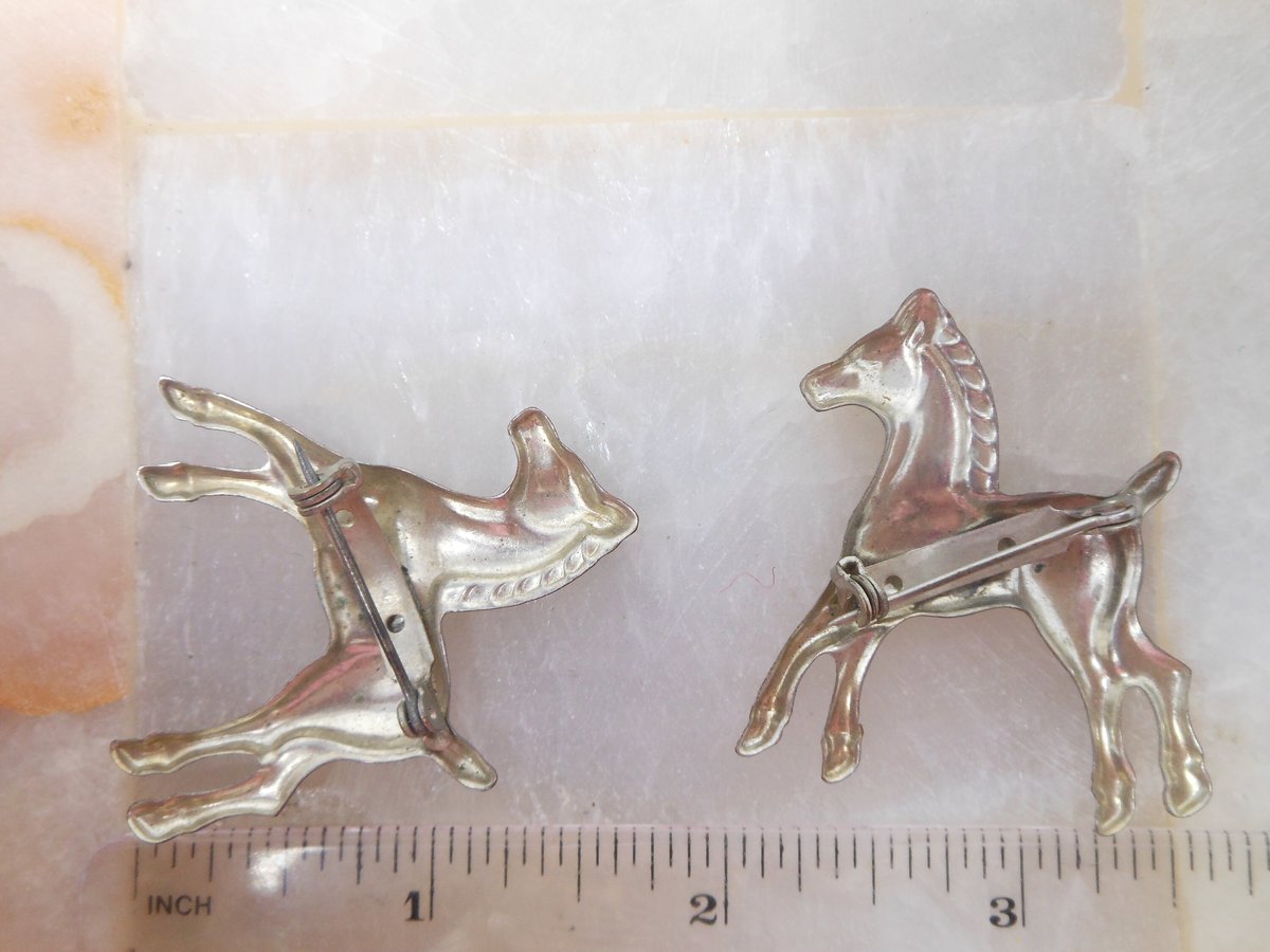 Vintage Horse Scatter Pin Set Stamped Tin Brooch Equestrian Figural Kentucky Derby Jewelry Gift Mid Century, VivianJoel.com