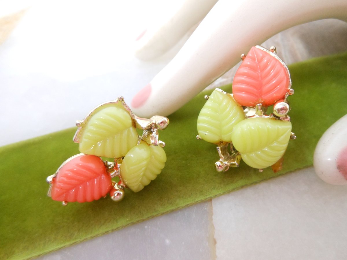 Vintage Orange Lime Green Leaf Earrings Chunky Clip On Thermoset Plastic Retro Mid Century Jewelry Gift, VivianJoel.com