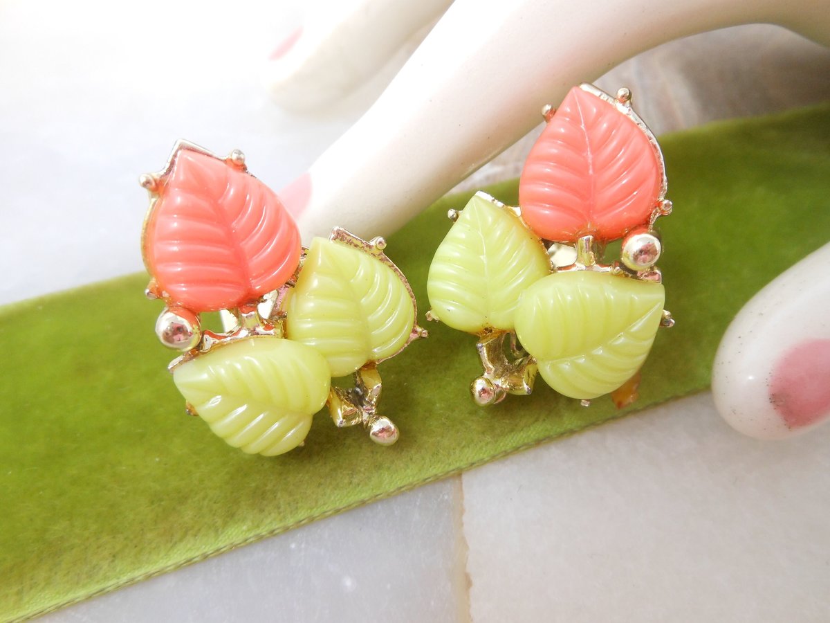 Vintage Orange Lime Green Leaf Earrings Chunky Clip On Thermoset Plastic Retro Mid Century Jewelry Gift, VivianJoel.com