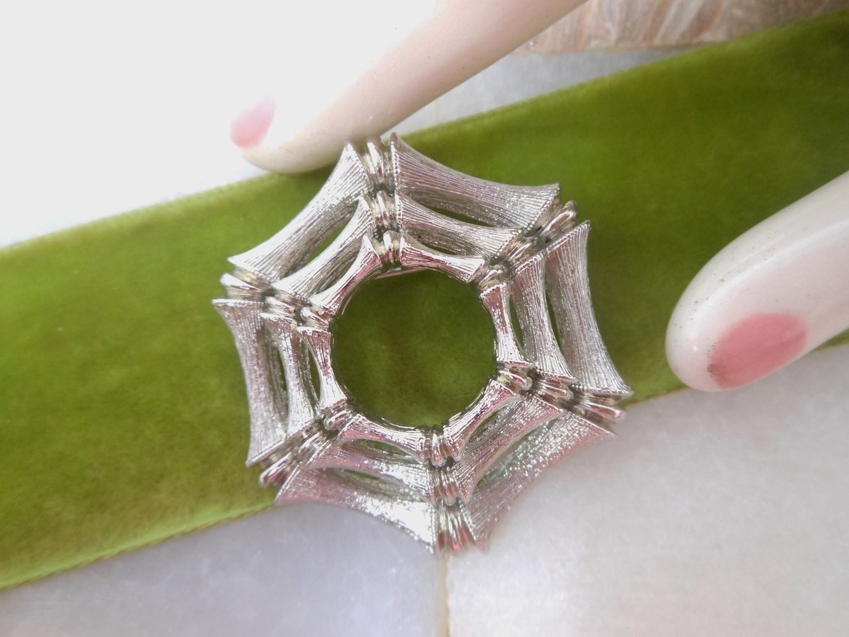 Vintage LISNER Brooch Bamboo Designer Good Luck Pin Silver Tone Plate Jewelry Gift Mid Century, VivianJoel.com