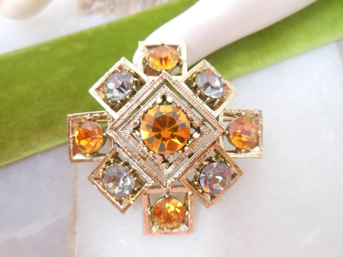 Vintage LISNER Maltese Cross Pin Brooch Ornate Crystal Rhinestone Designer Mid Century Jewelry Gift, VivianJoel.com