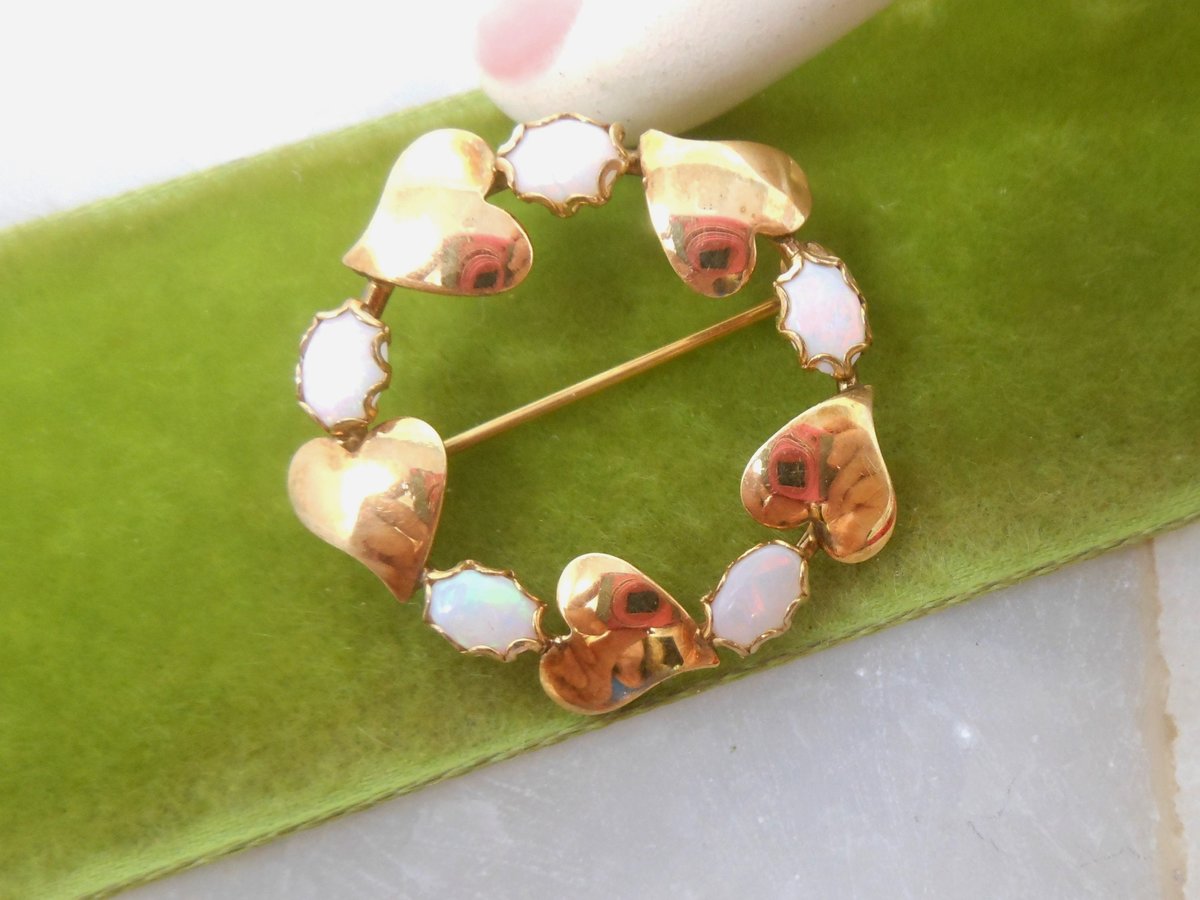 Vintage WINARD Opal Brooch Gold Fill Pin Petite Leaf Wreath Infinity Gemstone Circle GF Designer Mid Century Jewelry Gift, VivianJoel.com