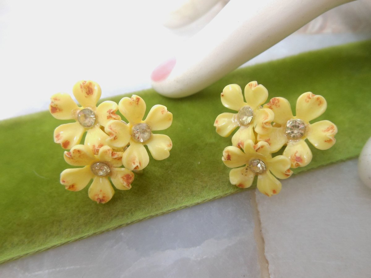 Vintage CORO Yellow Flower Earrings Plastic Rhinestone Daisy Screw Back Kitsch Designer Jewelry Gift Mid Century, VivianJoel.com