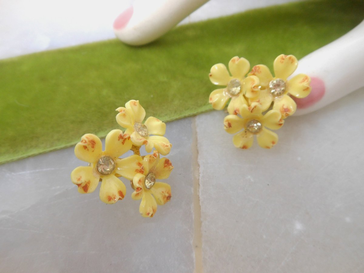 Vintage CORO Yellow Flower Earrings Plastic Rhinestone Daisy Screw Back Kitsch Designer Jewelry Gift Mid Century, VivianJoel.com