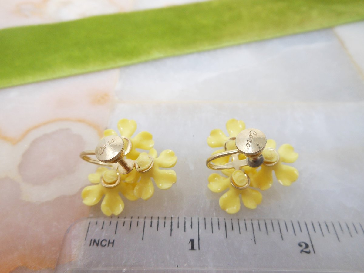Vintage CORO Yellow Flower Earrings Plastic Rhinestone Daisy Screw Back Kitsch Designer Jewelry Gift Mid Century, VivianJoel.com