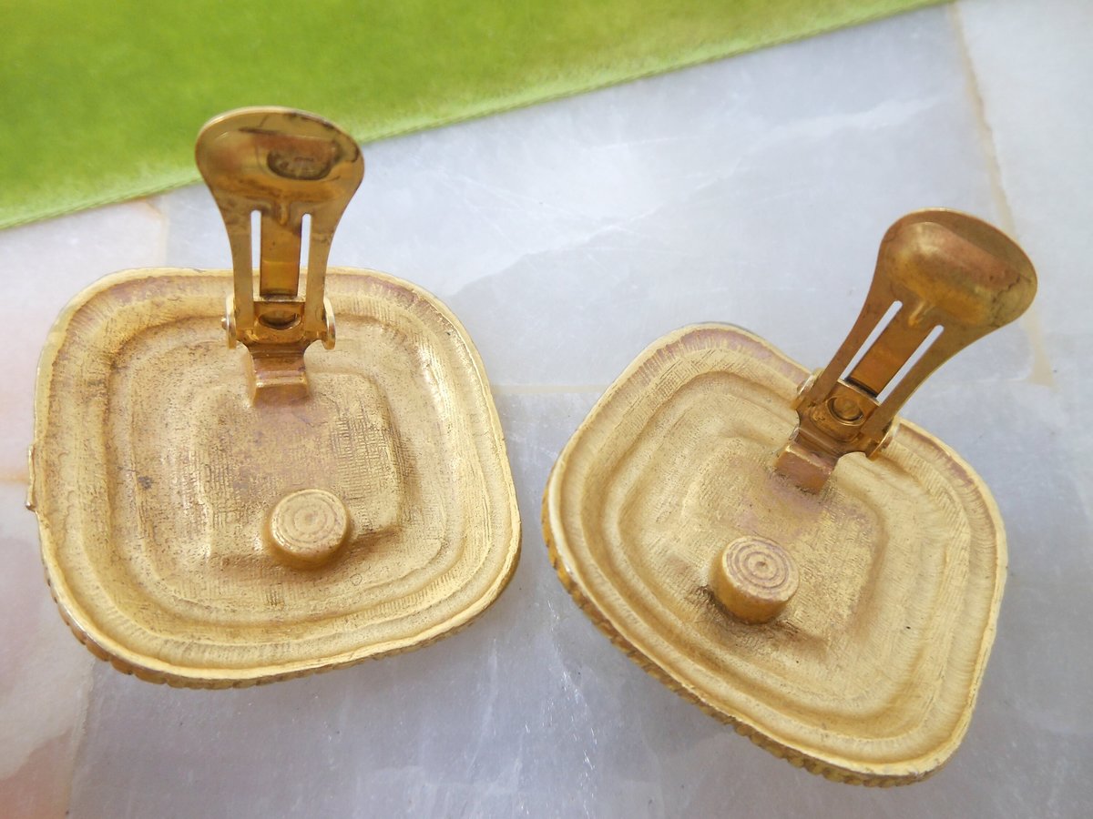 Vintage Huge Champagne Pearl Earrings Clip On Matte Gold Tone Plate Chunky Statement Jewelry Gift, VivianJoel.com