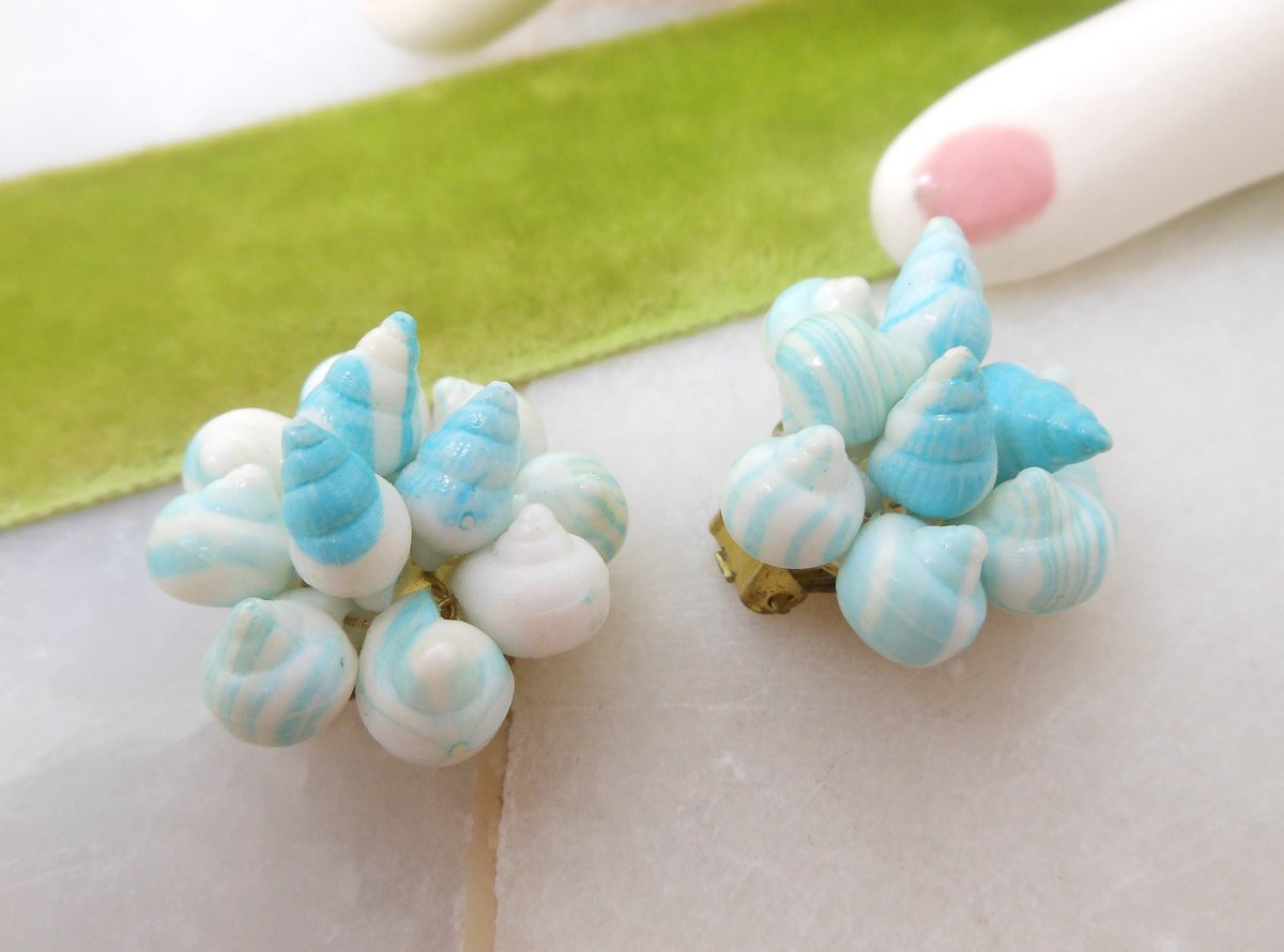 Vintage WEST GERMANY Earrings Blue Seashell Cluster Bead Designer Plastic Jewelry Mid Century, VivianJoel.com