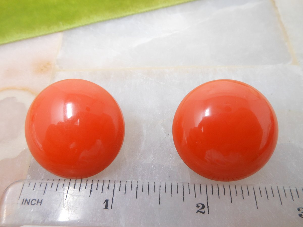 Vintage BAKELITE Earrings Orange Saucer Clip On Pumpkin Jumbo Plastic *tested* Art Deco Mid Century Jewelry Gift, VivianJoel.com