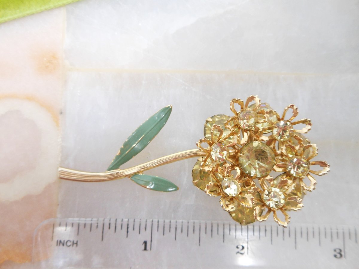Vintage Citrine Flower Brooch Pale Yellow Rhinestone Pin Crystal Jewelry Gift Mid Century, VivianJoel.com