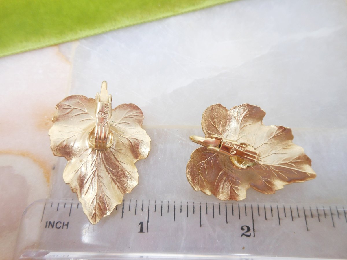 Vintage SARAH COVENTRY Earrings Clip On Pearl Leaf Chit Chat Designer Jewelry Gift Mid Century, VivianJoel.com
