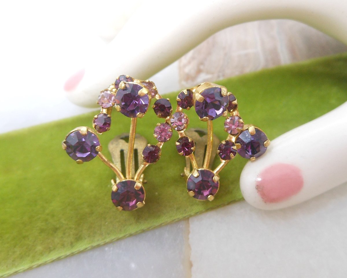 Vintage AUSTRIA Earrings Clip On Amethyst Purple Pink Crystal Rhinestone Flower Jewelry Gift Mid Century, VivianJoel.com