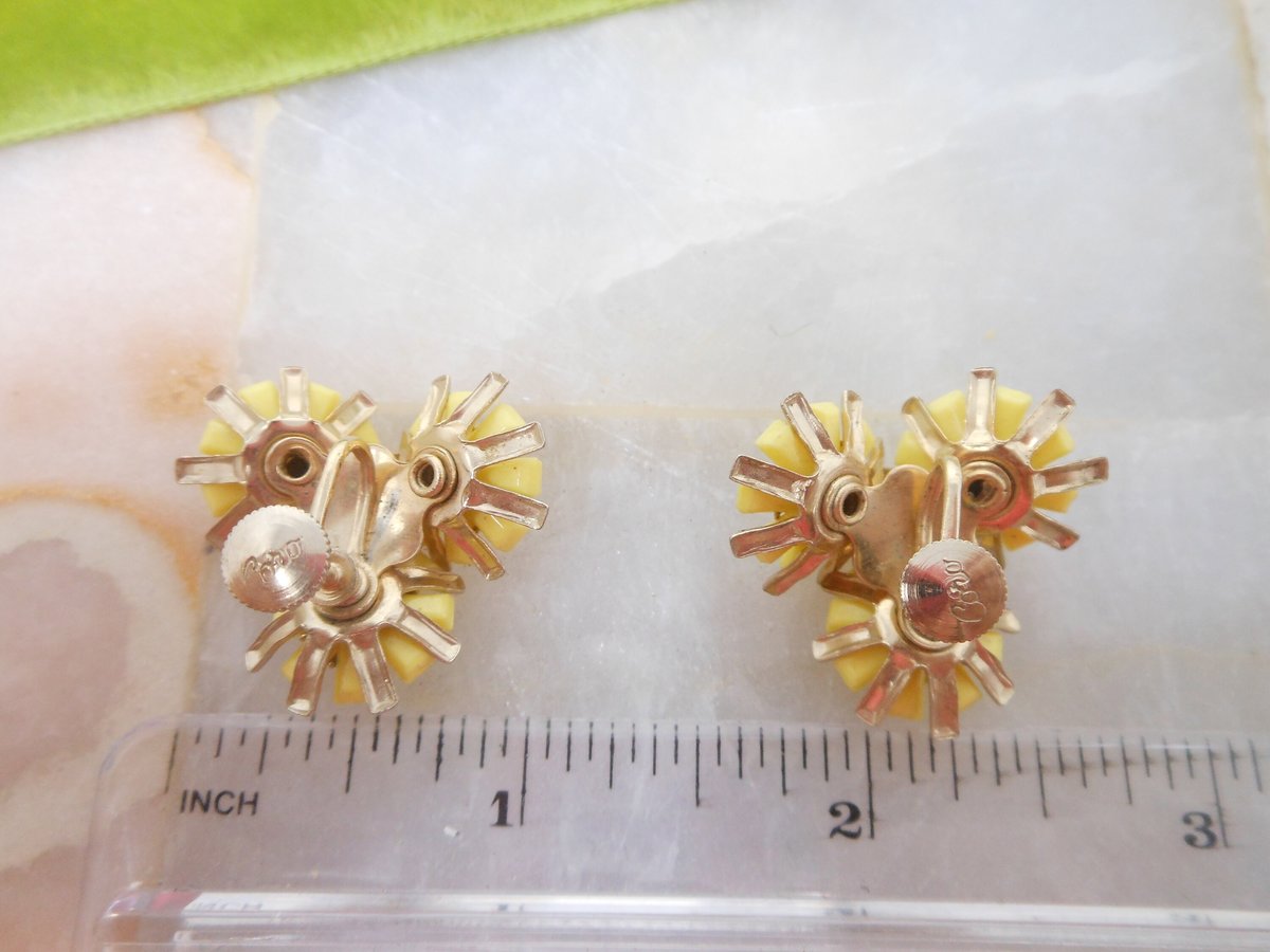 Vintage CORO Earrings Yellow Flower Rhinestone Screw Back Cluster Plastic Designer Mid Century Jewelry Gift,  VivianJoel.com