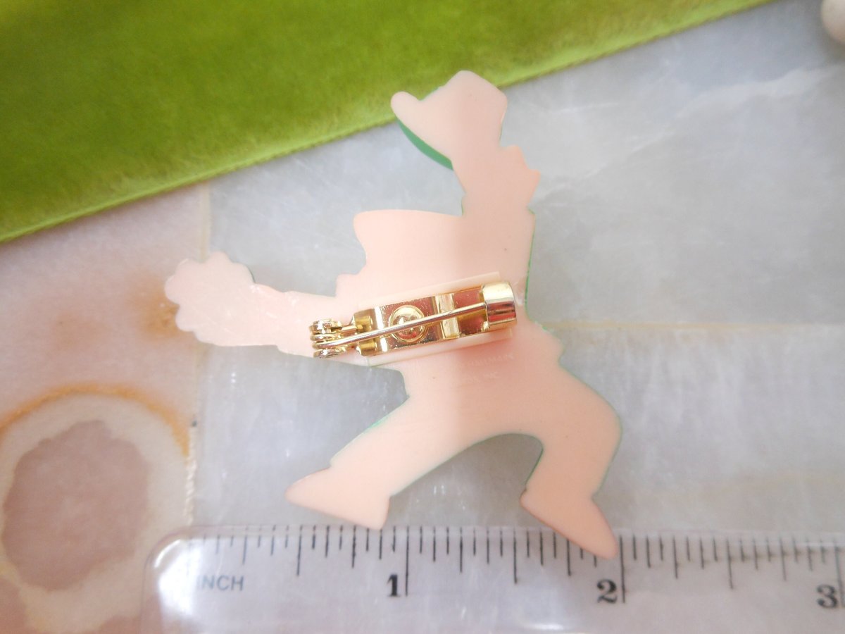 Vintage HALLMARK Brooch Shamrock Leprechaun Pin  St Patricks Irish Resin Plastic 1989 Figural Jewelry Gift, VivianJoel.com