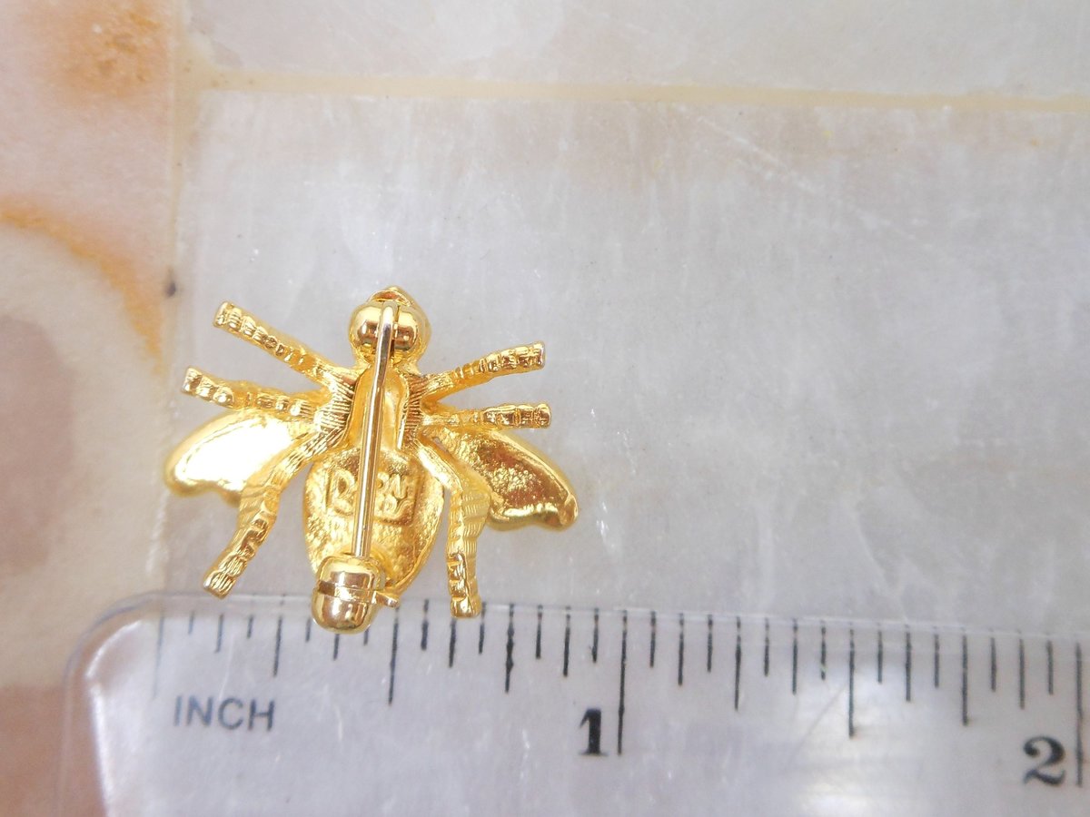 Vintage JOAN RIVERS Rhinestone Bee Brooch Crystal Designer Petite Pin Insect Bumblebee Bug Jewelry Collectible Gift, VivianJoel.com