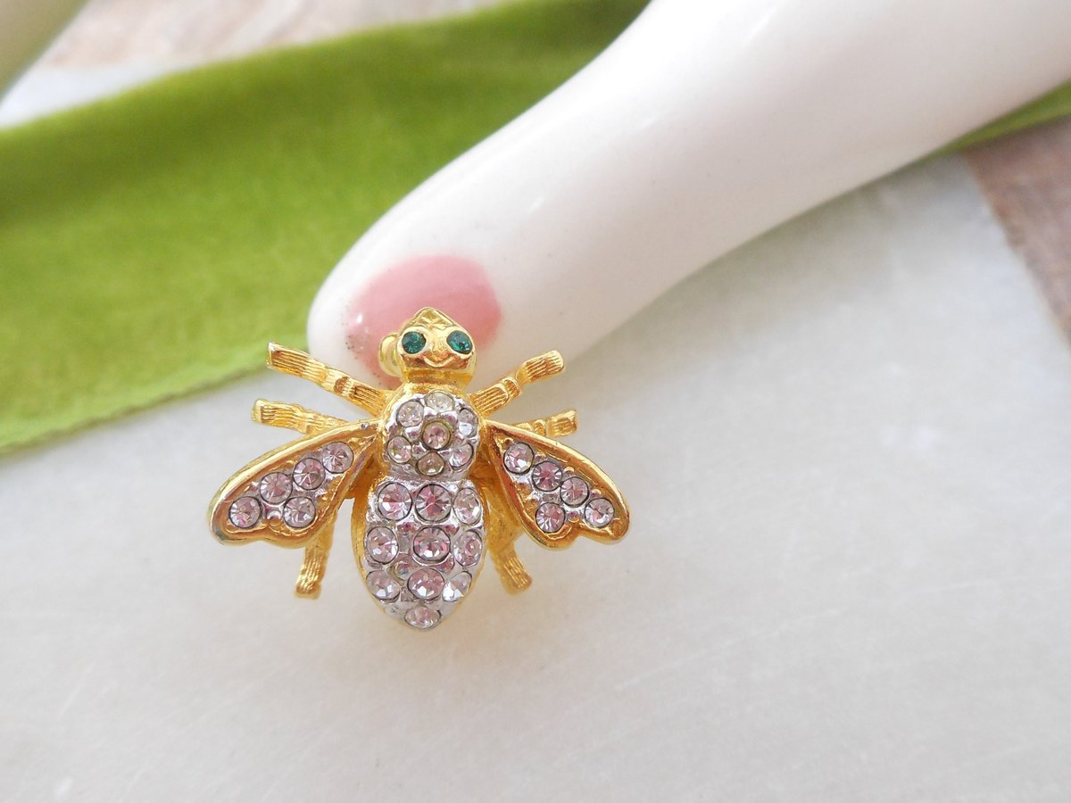 Vintage JOAN RIVERS Rhinestone Bee Brooch Crystal Designer Petite Pin Insect Bumblebee Bug Jewelry Collectible Gift, VivianJoel.com