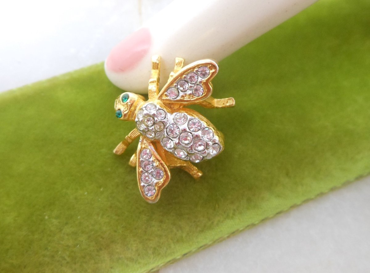 Vintage JOAN RIVERS Rhinestone Bee Brooch Crystal Designer Petite Pin Insect Bumblebee Bug Jewelry Collectible Gift, VivianJoel.com