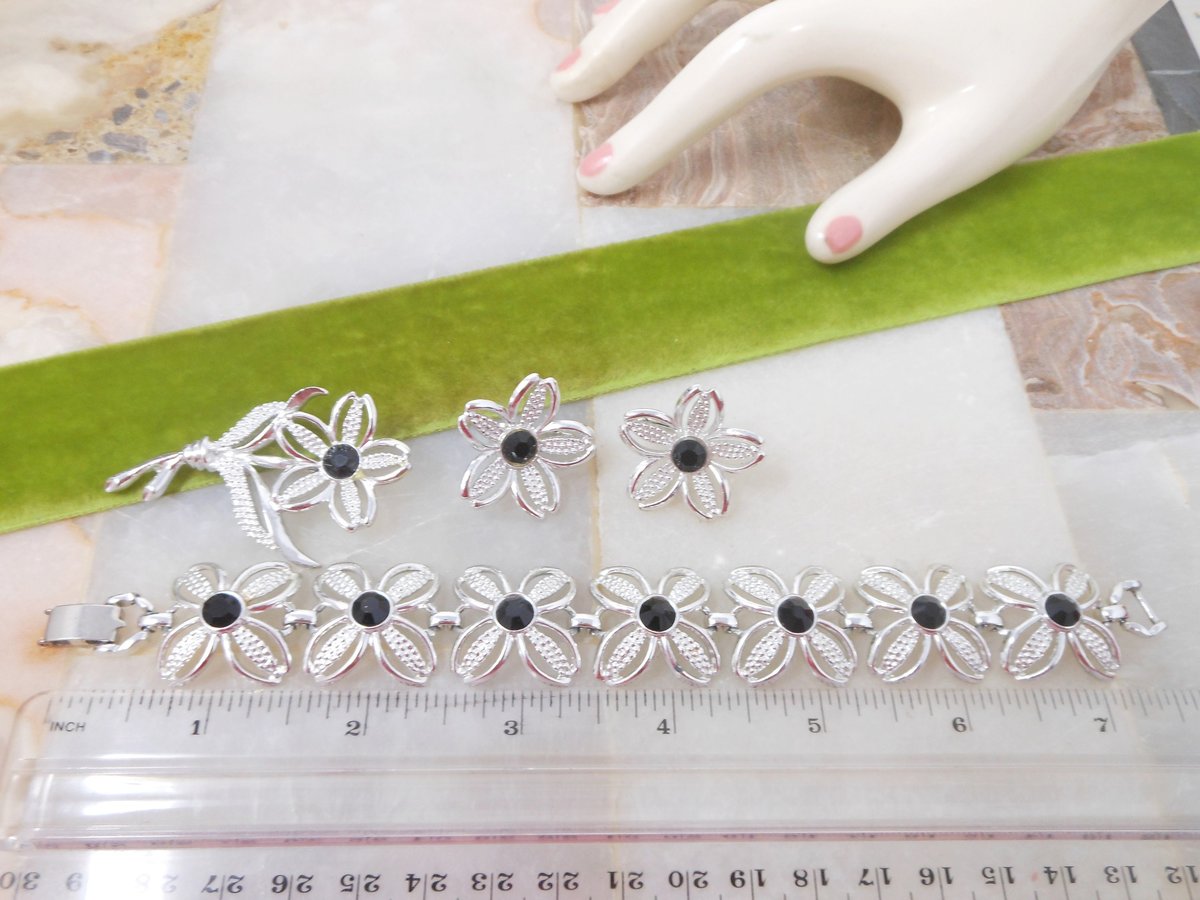 Vintage SARAH COVENTRY Black Beauty Pin Brooch Bracelet Earrings Set Parure Rhinestone Mid Century Designer Jewelry Gift, VivianJoel.com