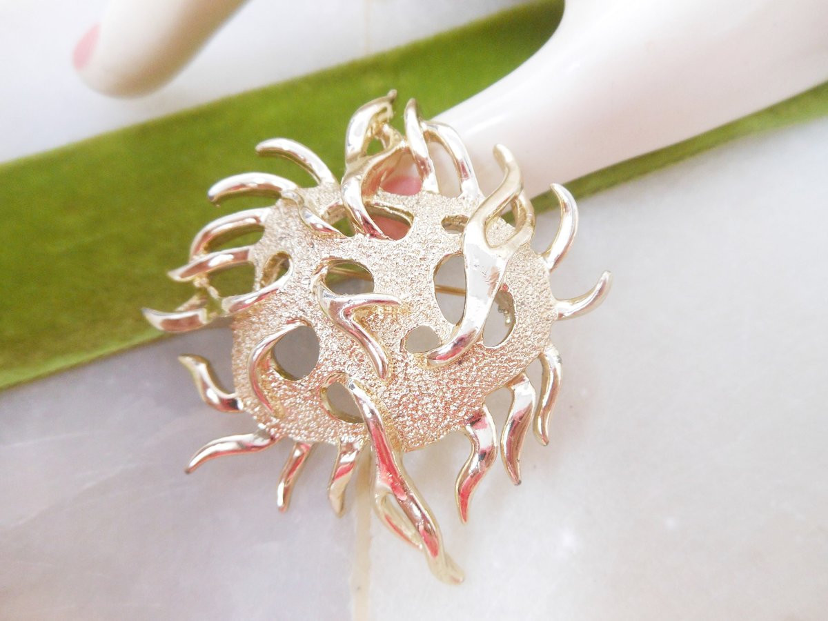Vintage SARAH COVENTRY Pin Abstract Sea Urchin Brooch Gold Tone Plate Brutalist Mid Century Jewelry Gift, VivianJoel.com