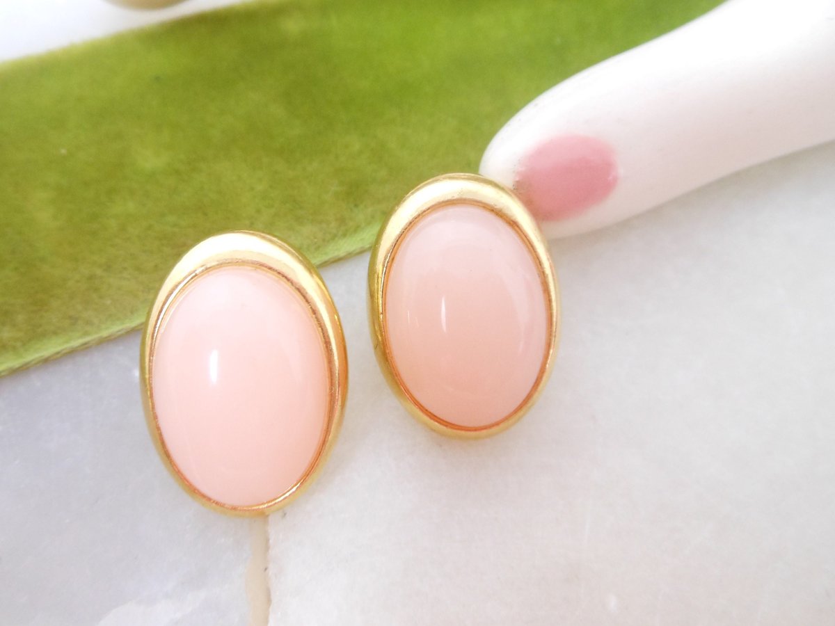 Vintage TRIFARI TM Blush Pink Earrings Clip On Lucite Plastic Jelly Belly Designer Jewelry Gift, VivianJoel.com