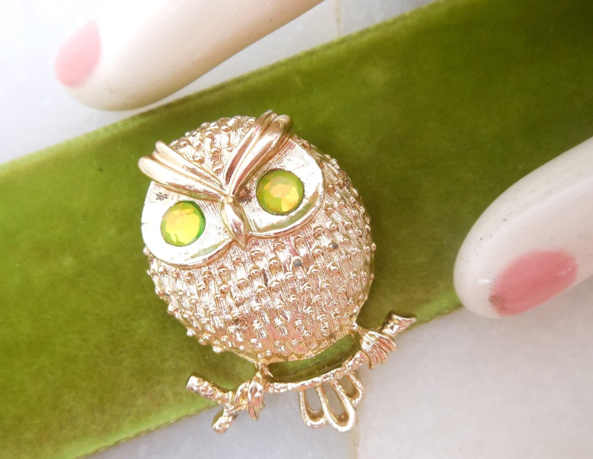 Vintage SARAH COVENTRY Hooter Owl Bird Brooch Pin Green Rhinestone Designer Figural Mid Century Jewelry Gift,  VivianJoel.com