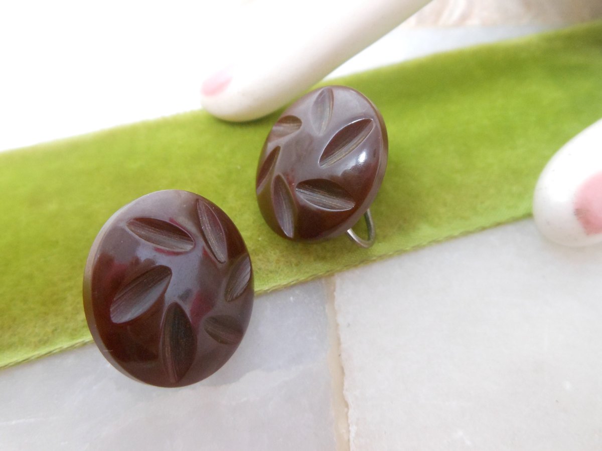 Vintage Carved BAKELITE Chocolate Earrings Brown Button Screw Back Art Deco Old Plastic Jewelry Gift Mid Century, VivianJoel.com