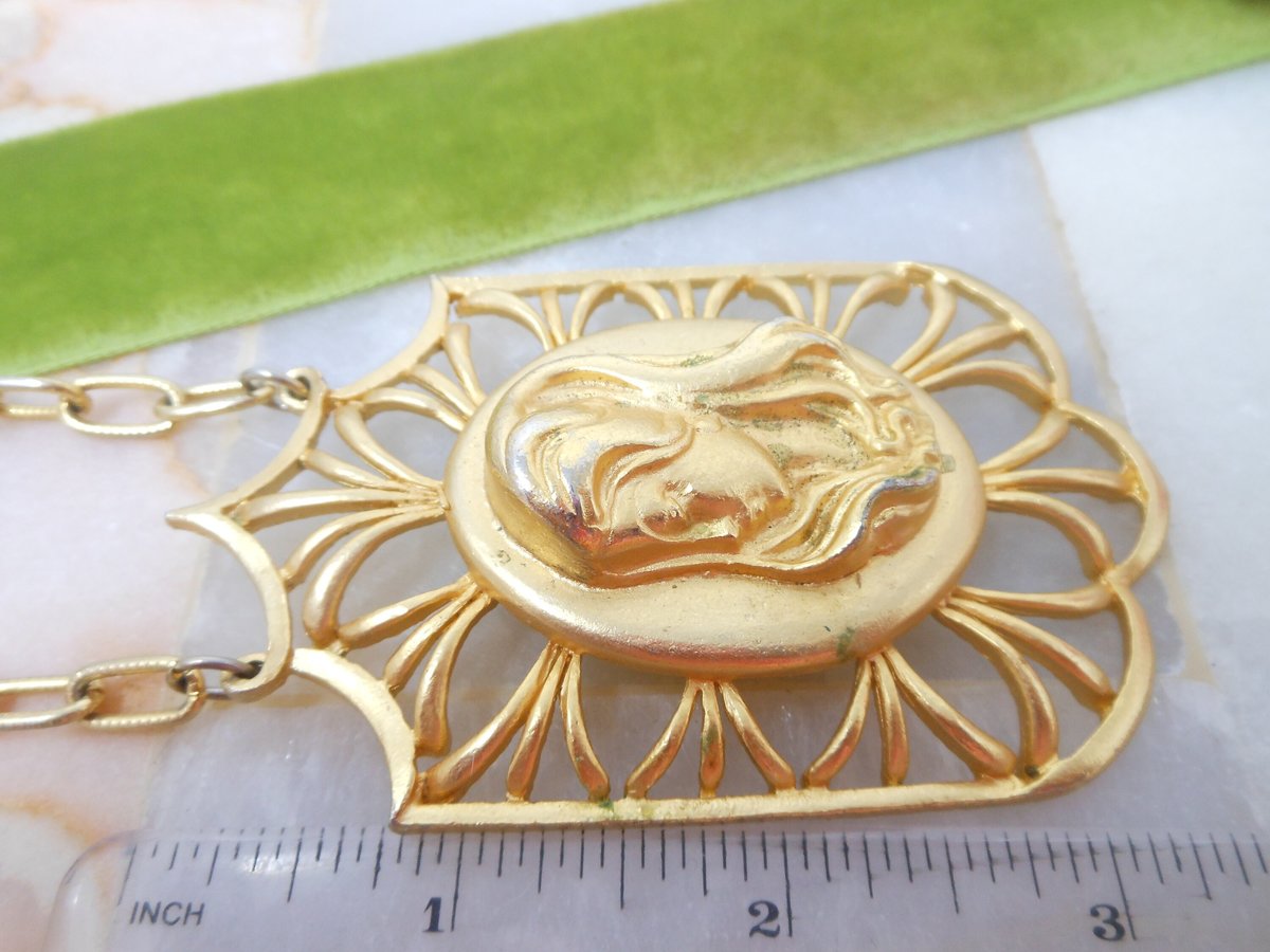 Vintage Chunky Huge Cameo Pendant Necklace Goddess Profile Victorian Revival Silhouette Mid Century Jewelry Gift, VivianJoel.com