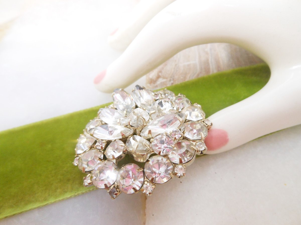 Vintage Snowflake Pin Brooch Layered Rhinestone Flower Clear Crystal JULIANA Mid Century Jewelry Gift, VivianJoel.com