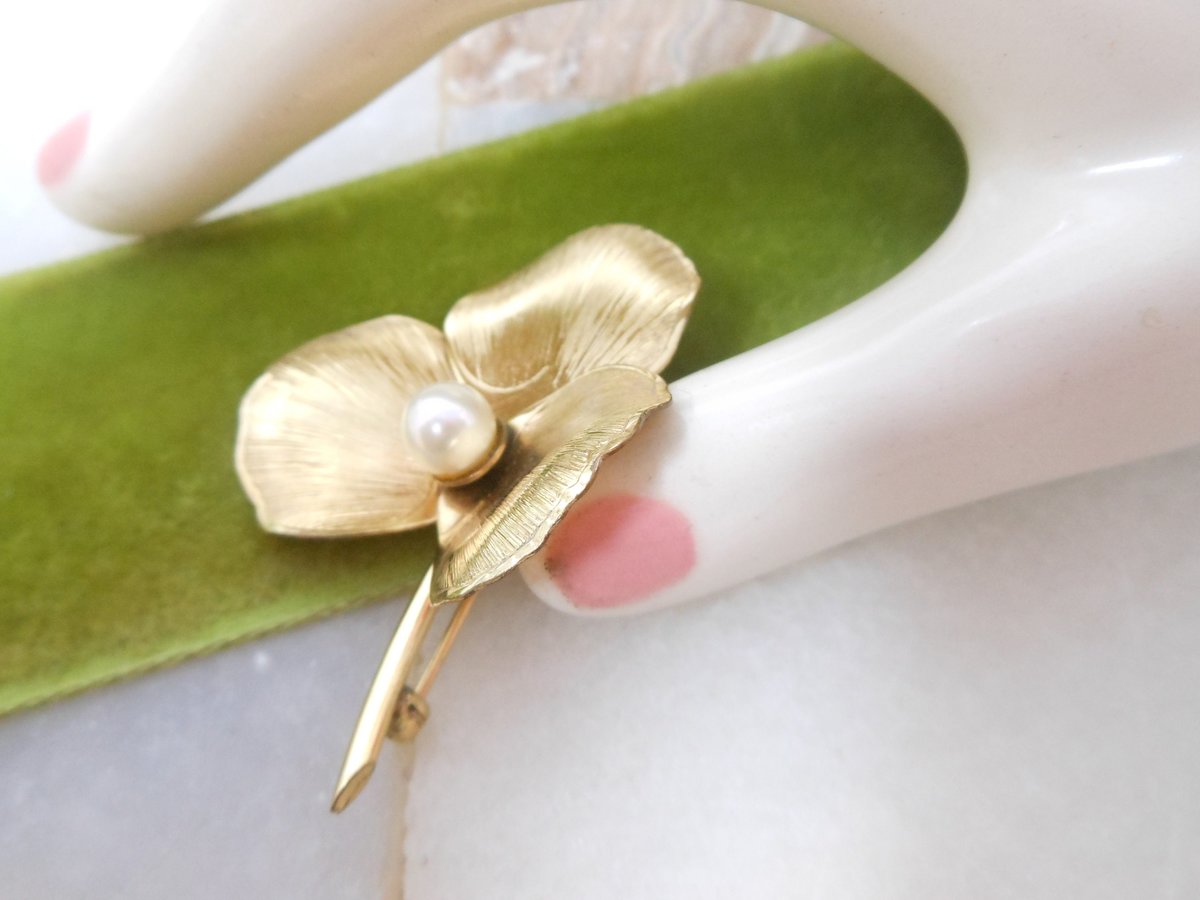 Vintage WINARD Pearl Pin Shamrock Leaf Clover Gold Fill 12K Designer Brooch GF Mid Century Jewelry Gift, VivianJoel.com