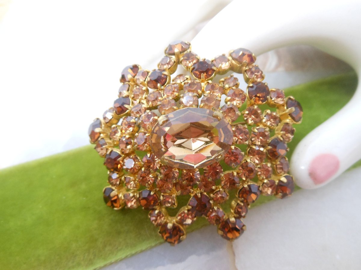 Vintage AUSTRIA Domed Brooch Flower Pin Topaz Crystal Rhinestone Starburst Mid Century Jewelry Gift, VivianJoel.com