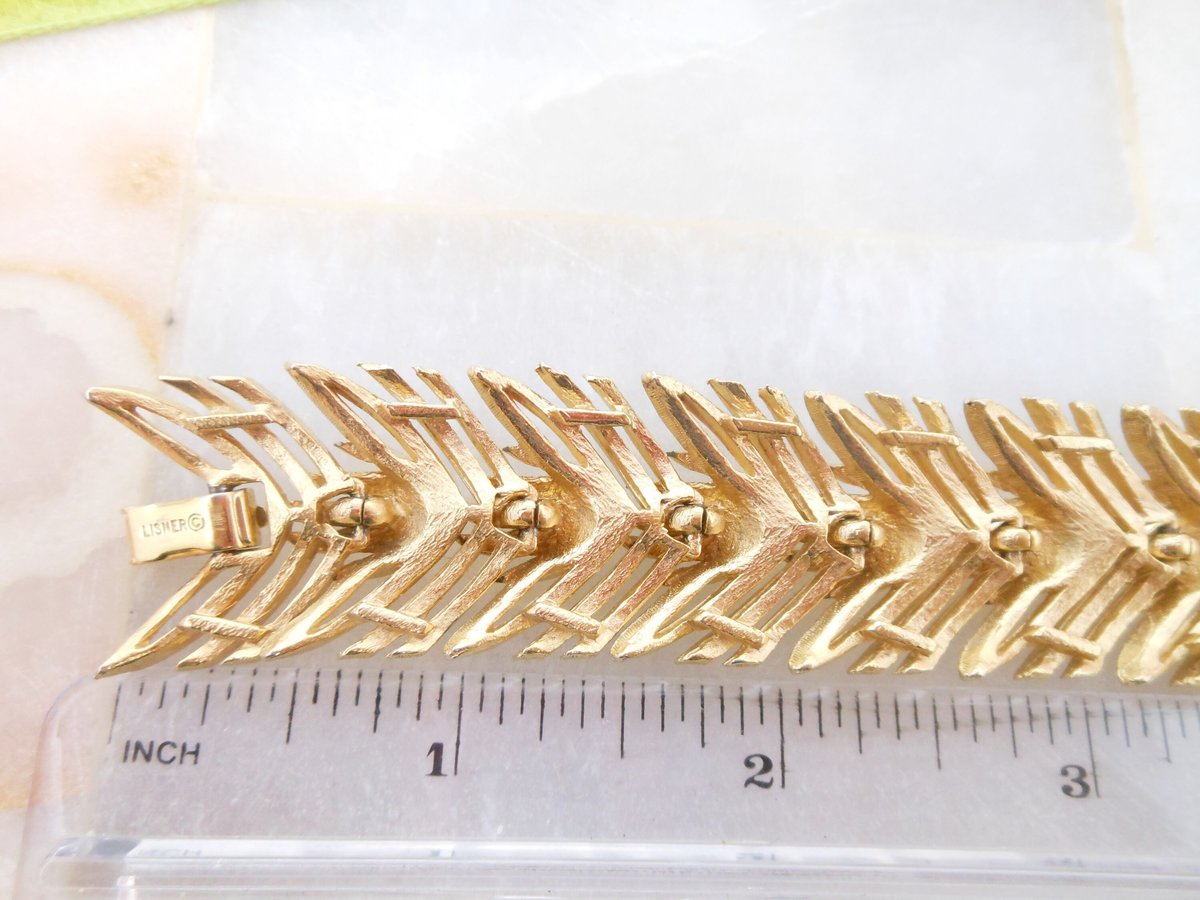 Vintage LISNER Designer Modernist Flower Link Bracelet Gold Tone Plate Jewelry Gift Mid Century, VivianJoel.com