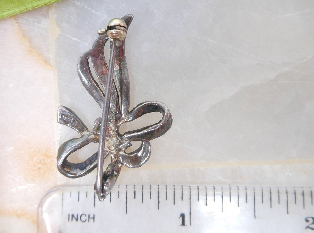 Vintage STERLING SILVER Marcasite Brooch Bow Ribbon Pin Petite 925 Modernist Figural Jewelry Gift Mid Century, VivianJoel.com