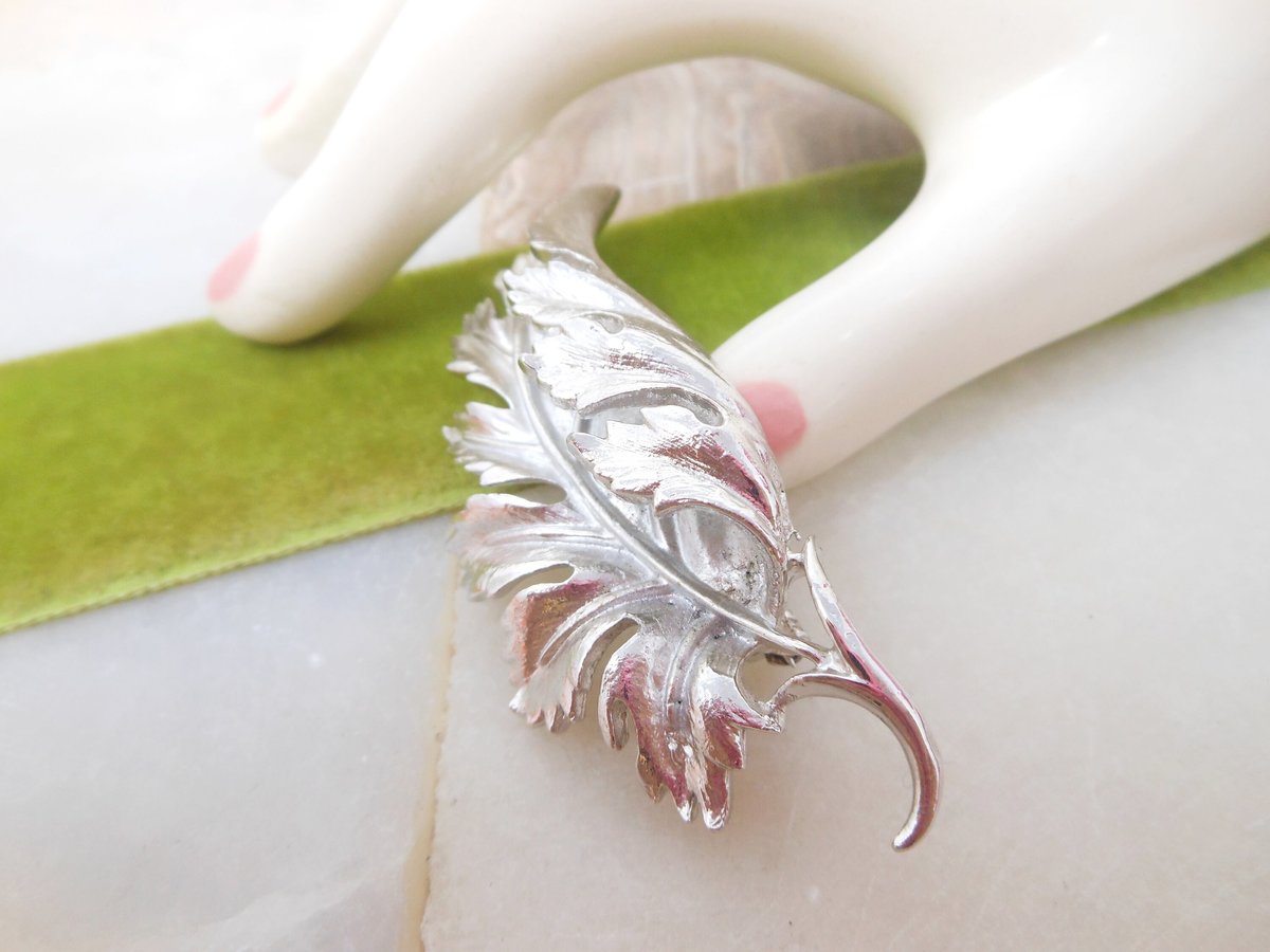 Vintage CORO Brooch Big Ruffled Leaf Pin Silver Plate Figural Designer Mid Century Jewelry Gift, VivianJoel.com