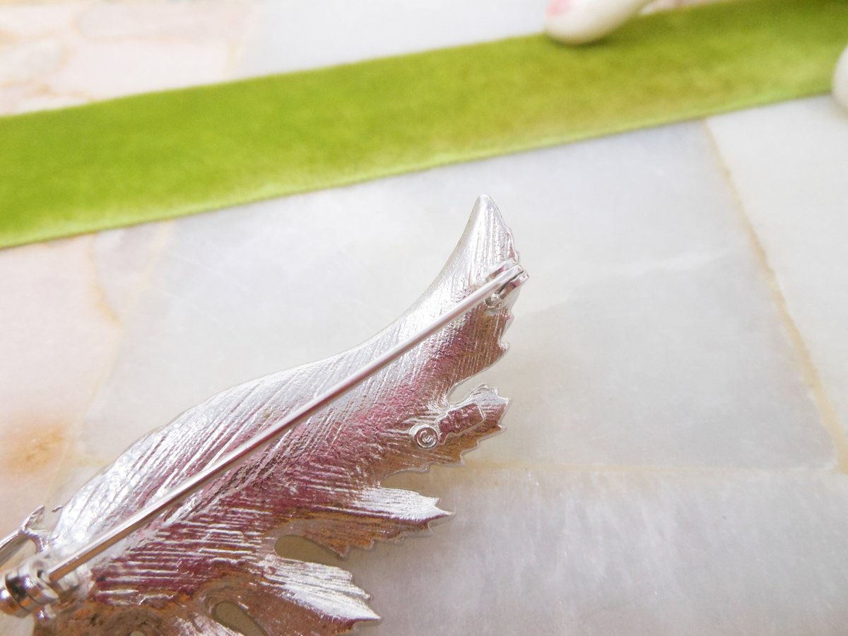 Vintage CORO Brooch Big Ruffled Leaf Pin Silver Plate Figural Designer Mid Century Jewelry Gift, VivianJoel.com